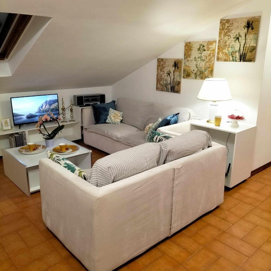 Milordo Gubbio Apartment ภายนอก รูปภาพ