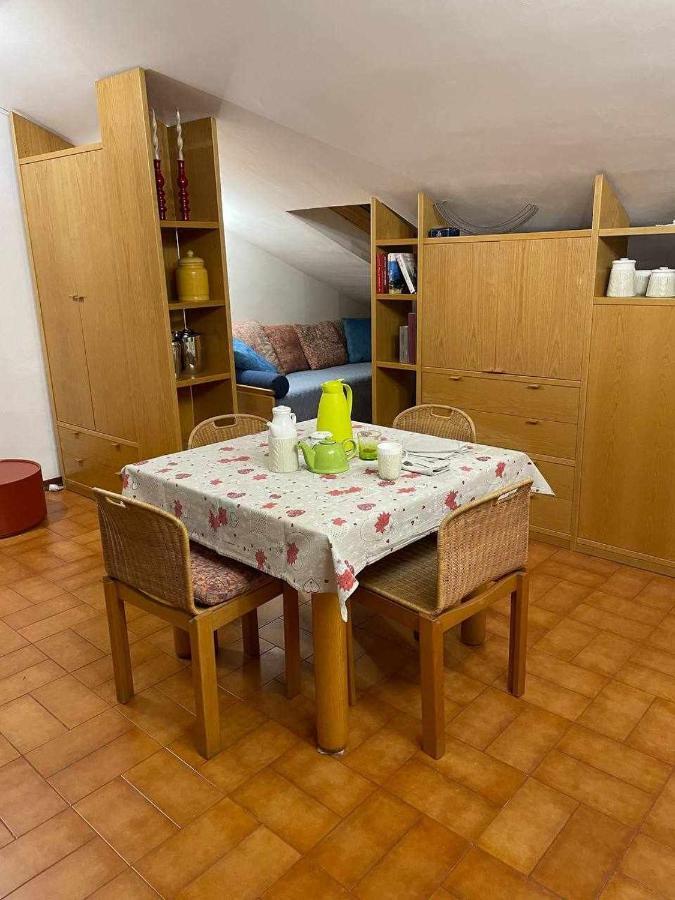 Milordo Gubbio Apartment ภายนอก รูปภาพ