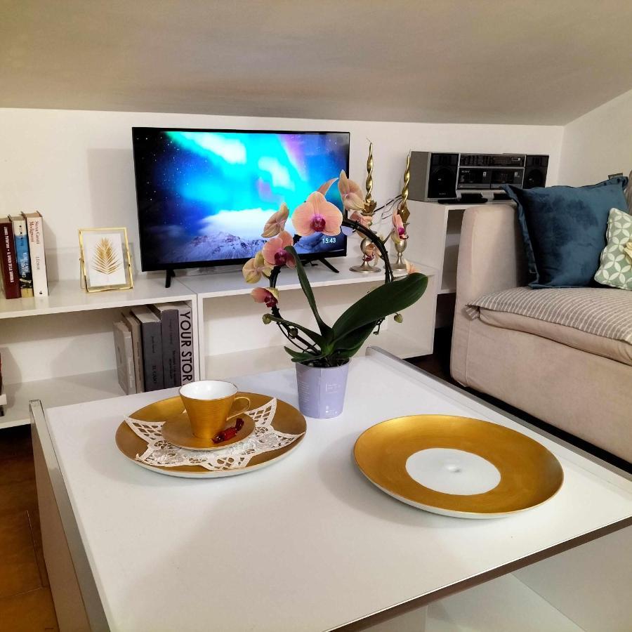 Milordo Gubbio Apartment ภายนอก รูปภาพ
